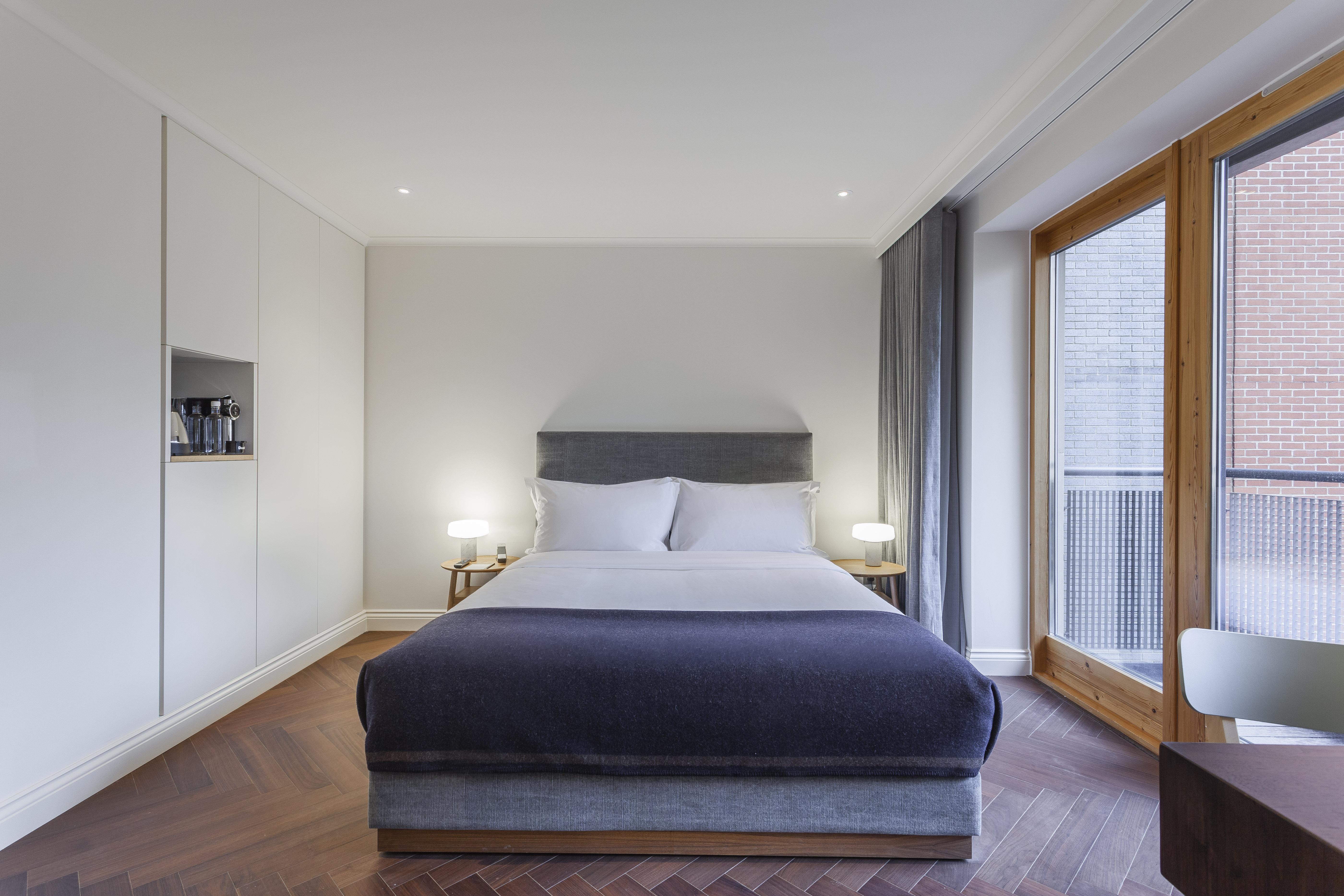 The Roseate Reading Hotel Luaran gambar A bedroom at the South Point