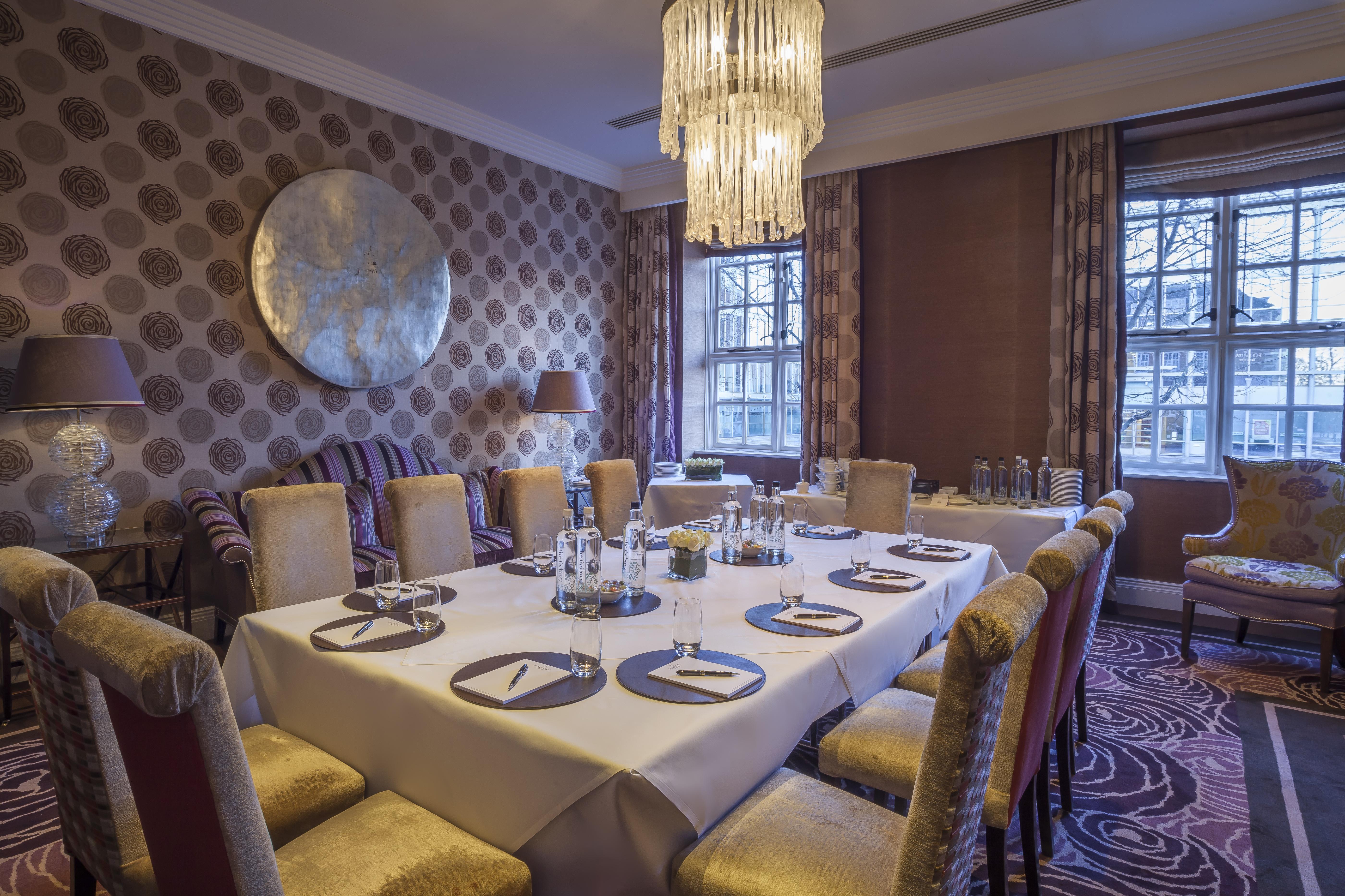 The Roseate Reading Hotel Luaran gambar The private dining room at the restaurant
