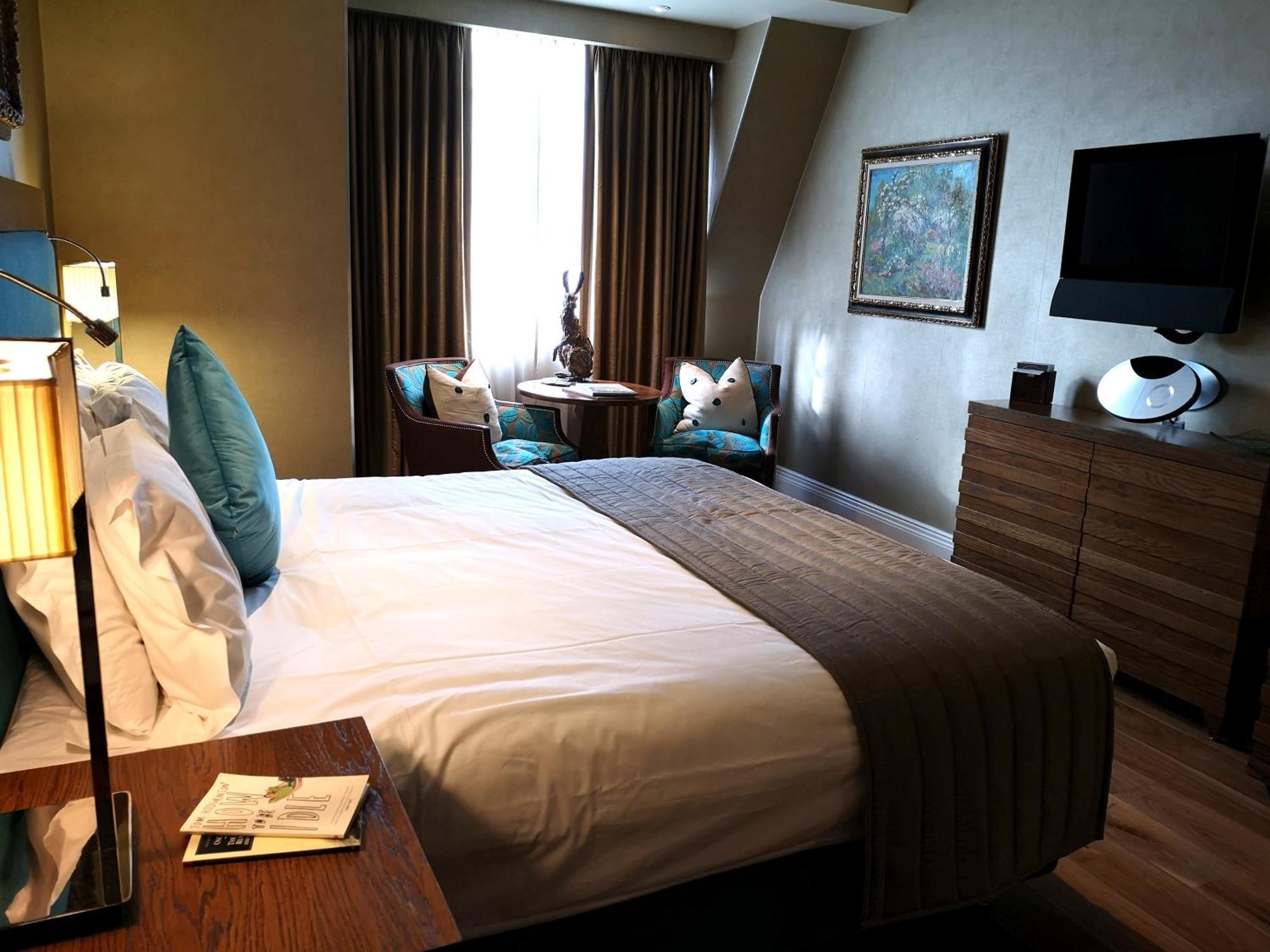 The Roseate Reading Hotel Luaran gambar A room at the hotel