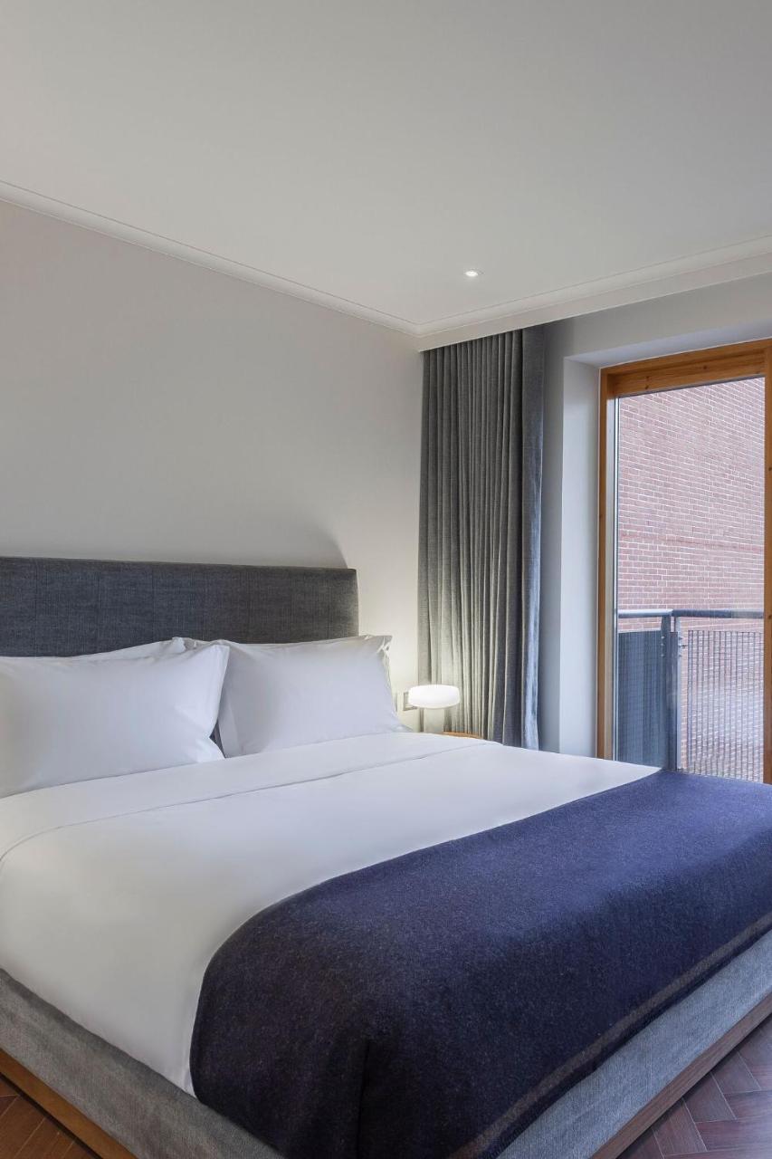 The Roseate Reading Hotel Luaran gambar A bedroom at the hotel
