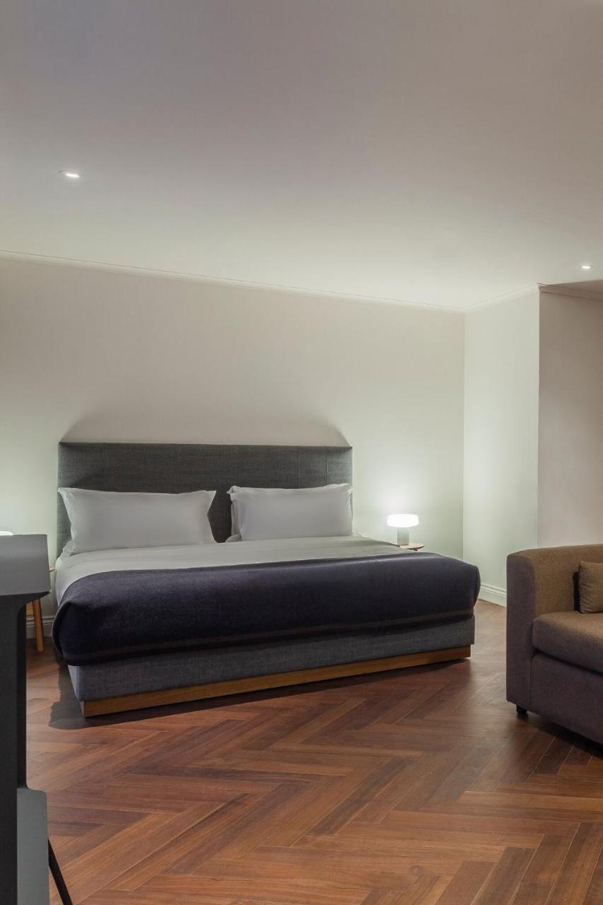 The Roseate Reading Hotel Luaran gambar A bedroom at the hotel